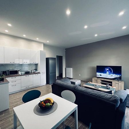 Hodos Luxury Apt Near Ath-Airport Markópoulon 외부 사진